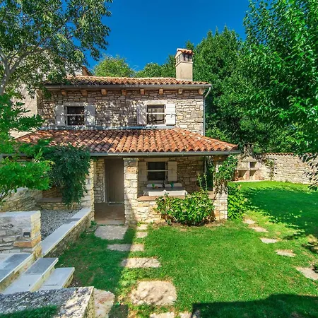 Casa Apricot By Kompas * Bokordići