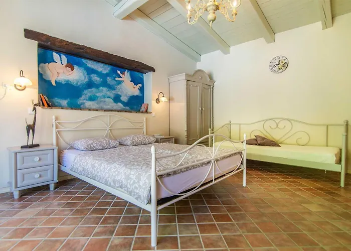 Casa Apricot By Kompas * Bokordići
